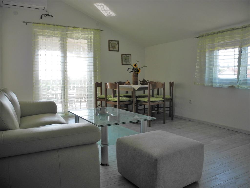 Villa Ines Jezera Luaran gambar